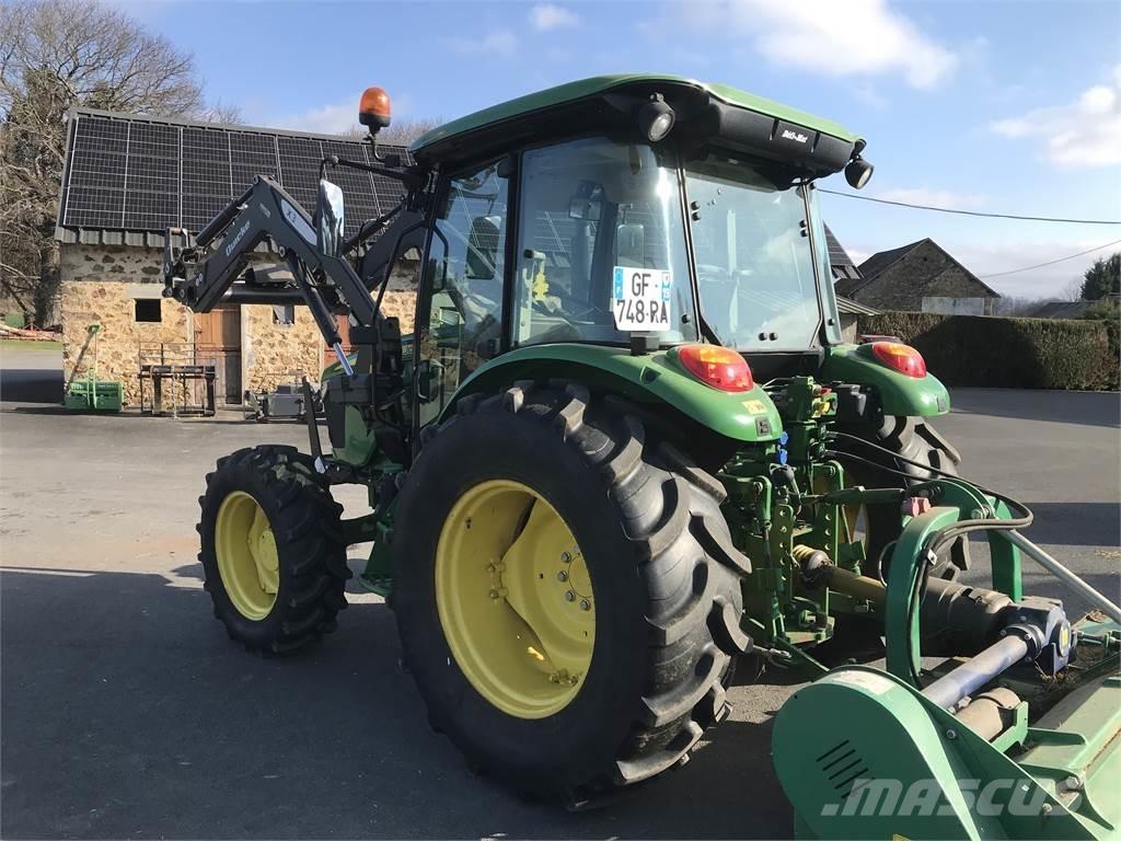 John Deere 5075 E Traktoren