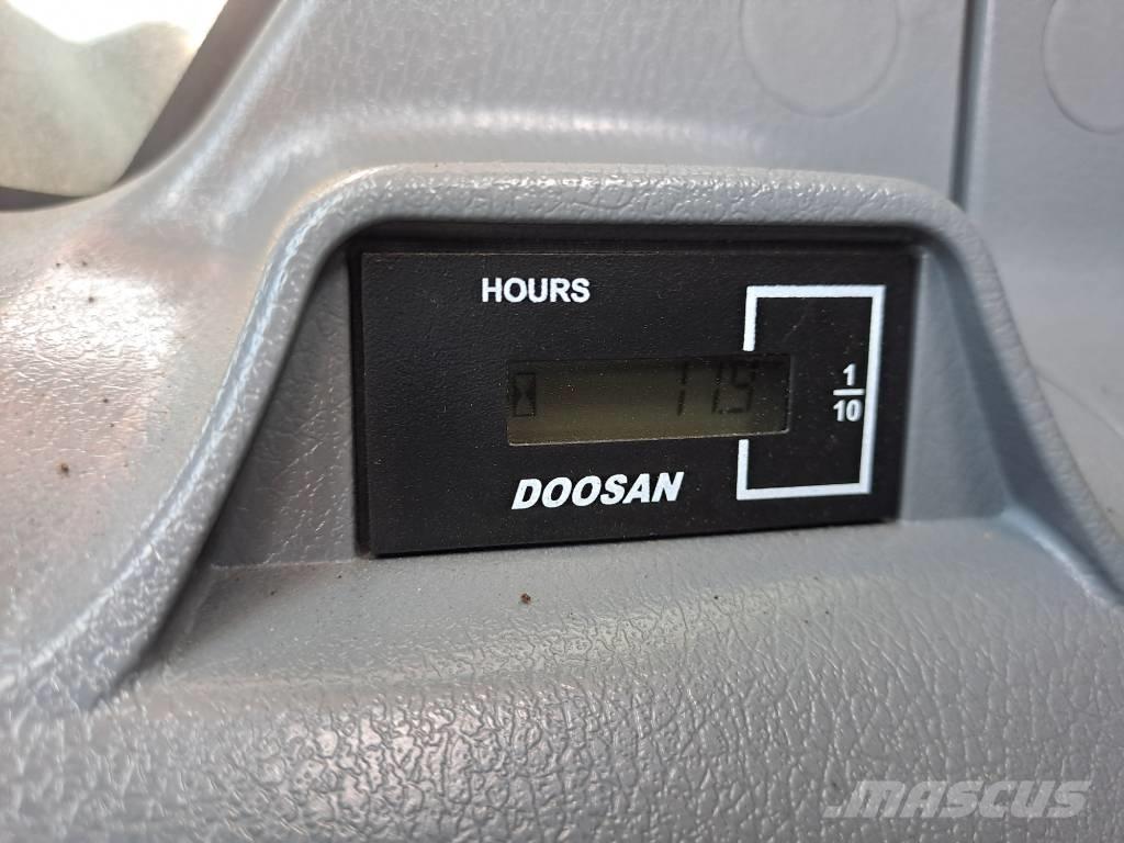 Doosan DX530LC-7M Raupenbagger