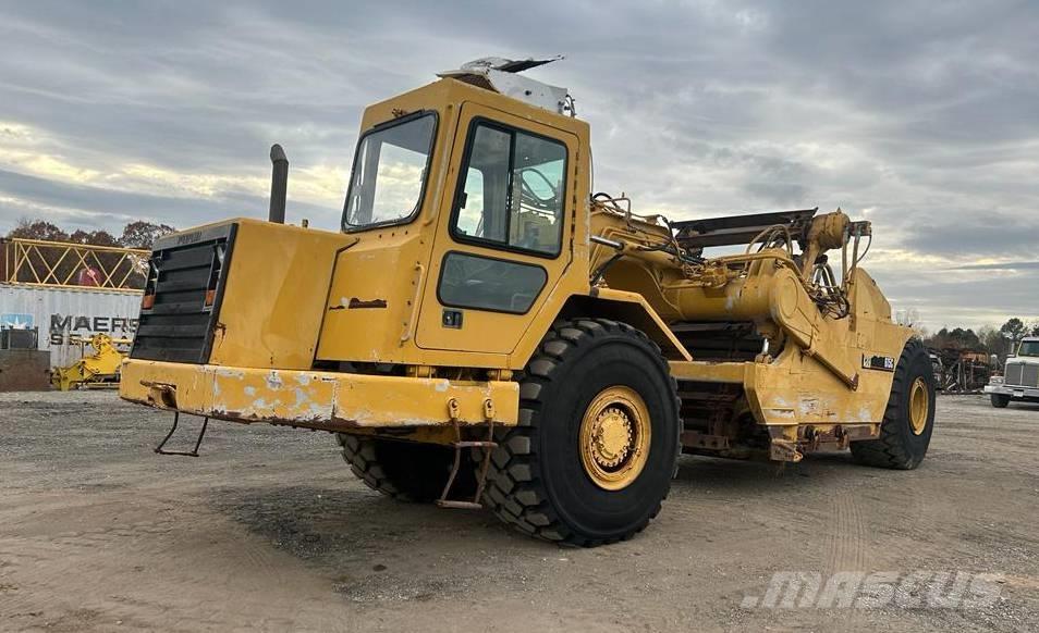 CAT 615 C II Schaber