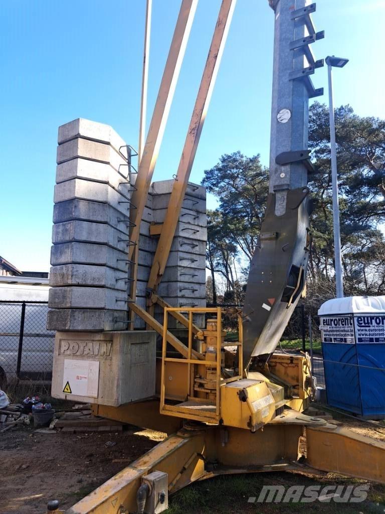Potain HD 32 A Selbstaufrichtende Krane
