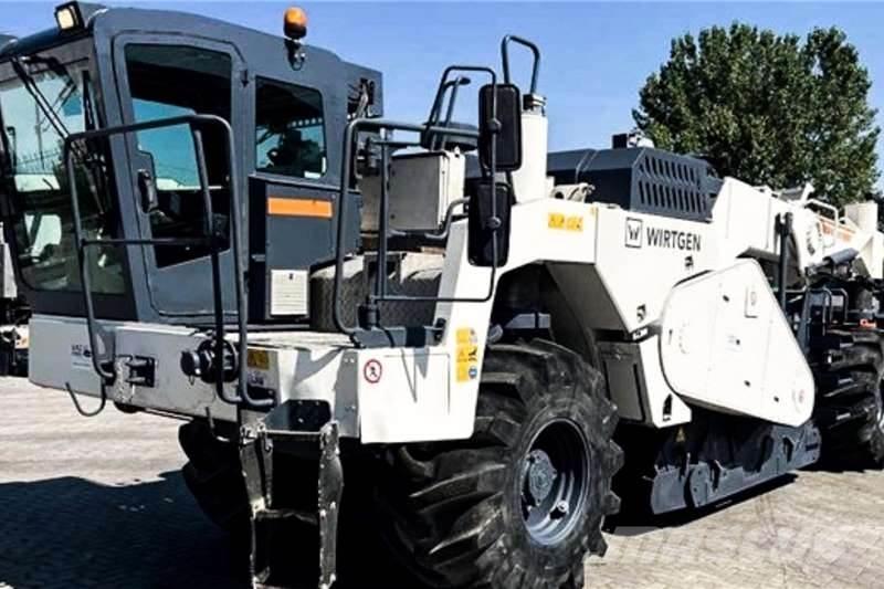 Wirtgen WR2400 Andere Fahrzeuge
