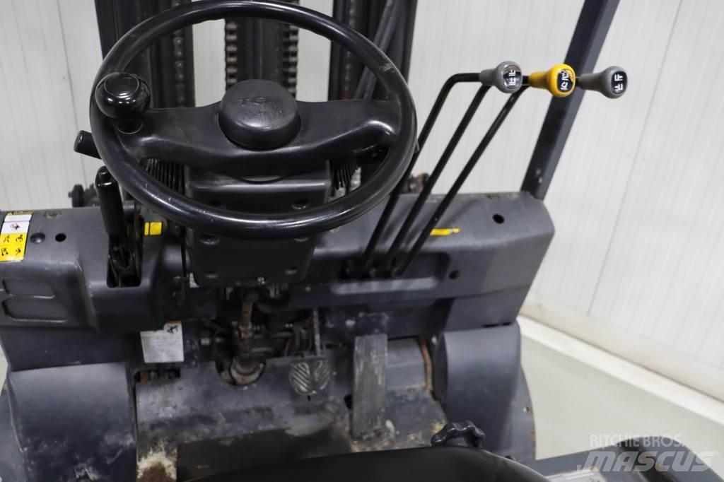 TCM FB30-7 Elektro Stapler
