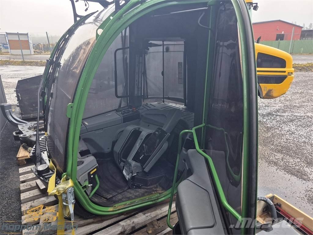 John Deere 1270G Kabinen