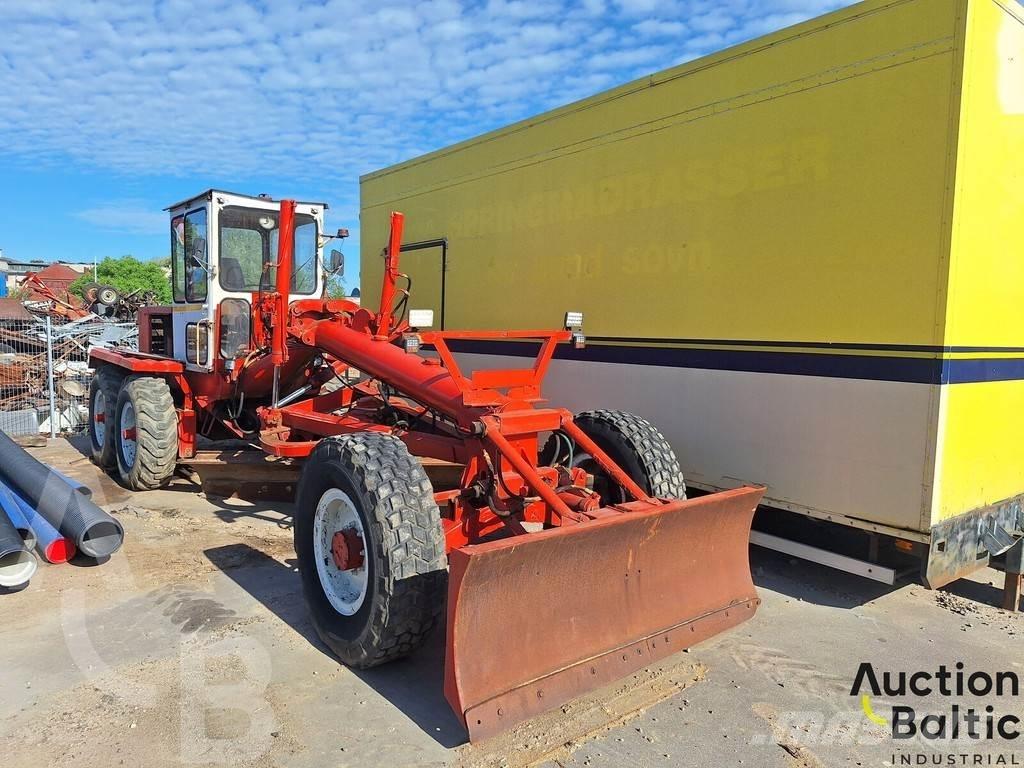 O&K F156 Grader