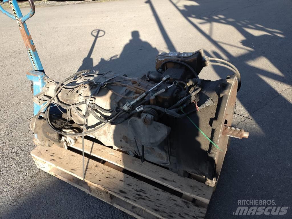 Volvo VT2214B Getriebe