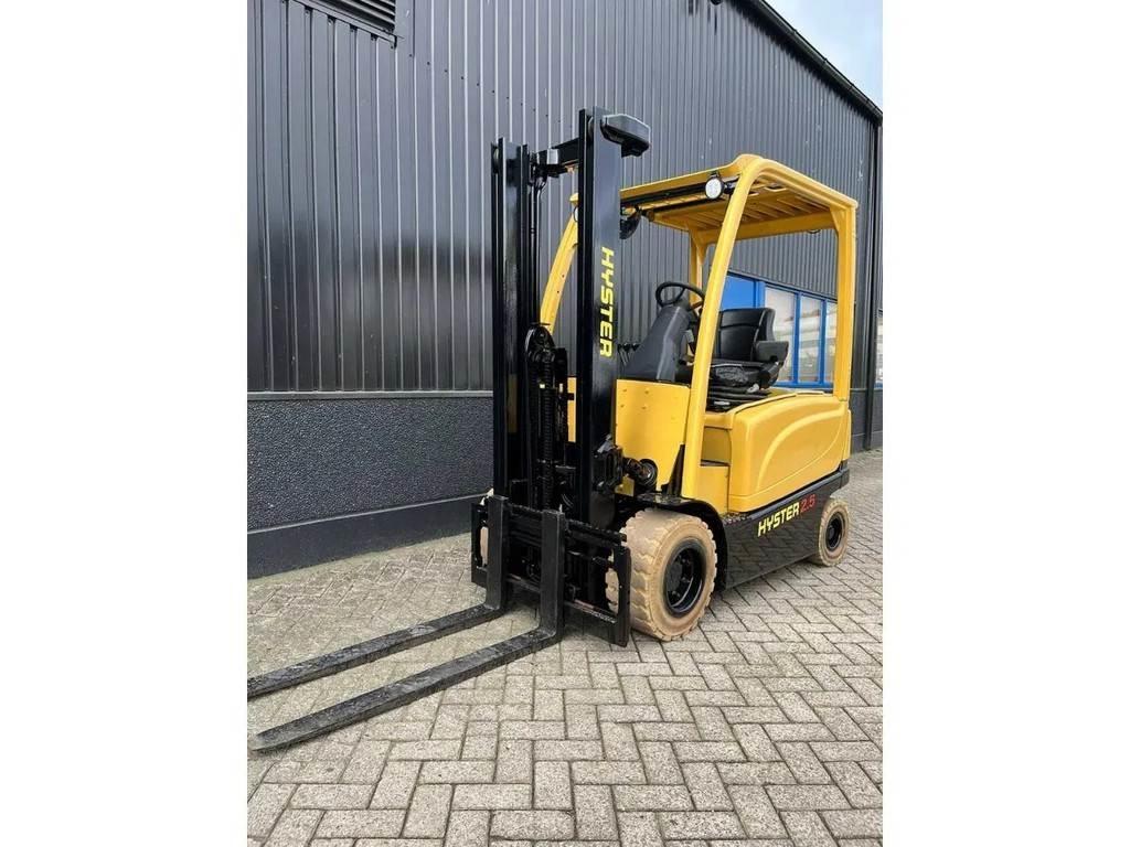Hyster J2.5XN Elektro Stapler