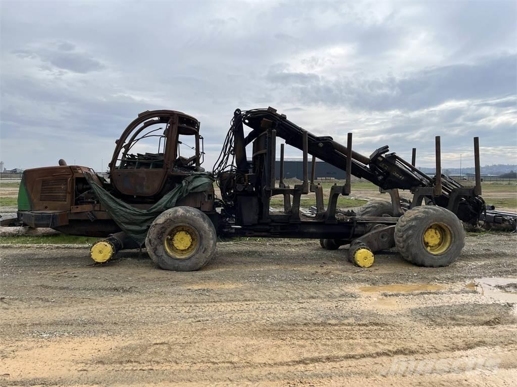 John Deere 1510E Forwarder
