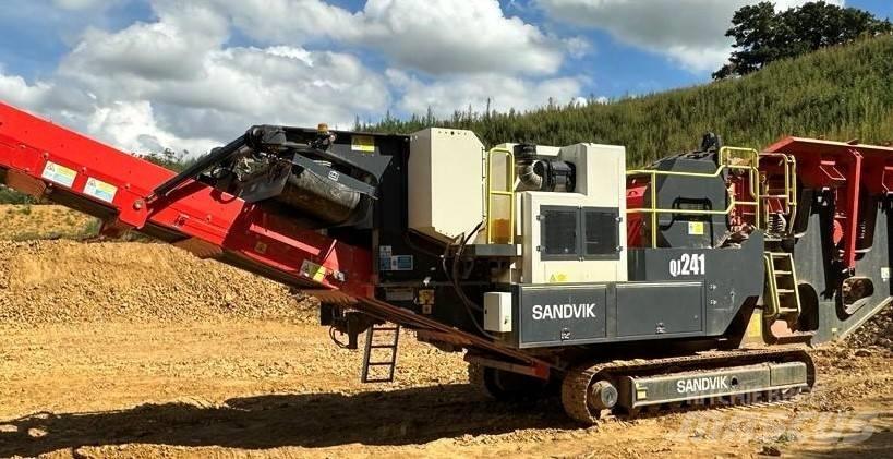 Sandvik QJ 241 Mobile Brecher