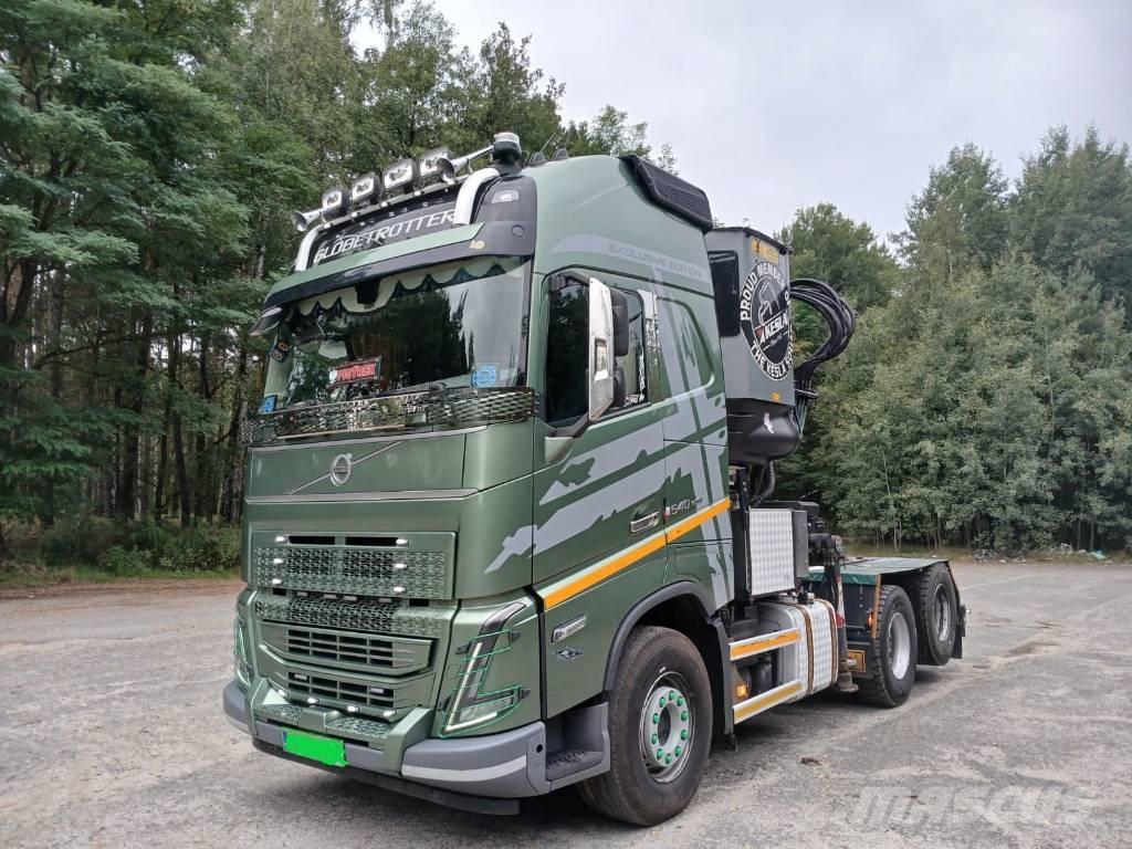 Volvo FH Holztransportanhänger