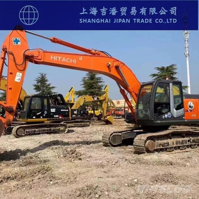 Hitachi ZX 250 Raupenbagger