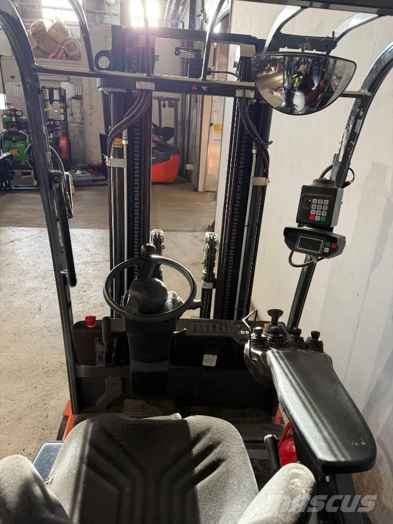 Toyota truck 7BEST15 Elektro Stapler