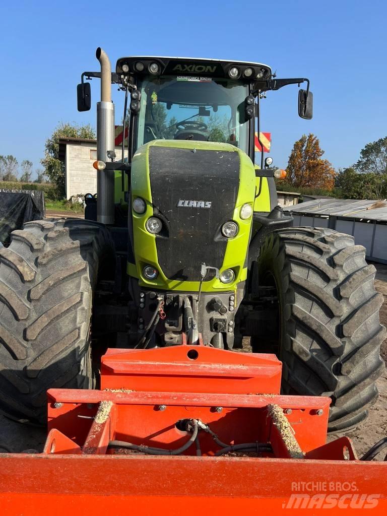 CLAAS Axion 930 Traktoren