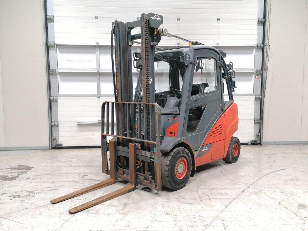 Linde H30D-02 Diesel Stapler