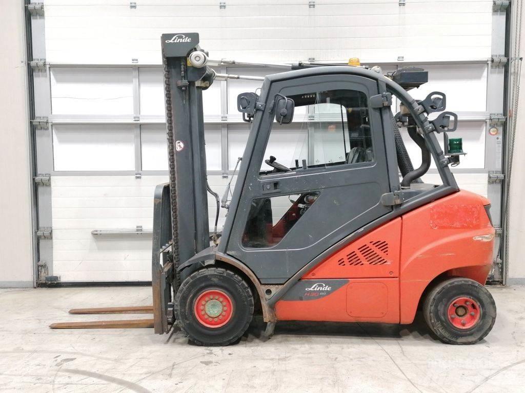 Linde H30D-02 Diesel Stapler