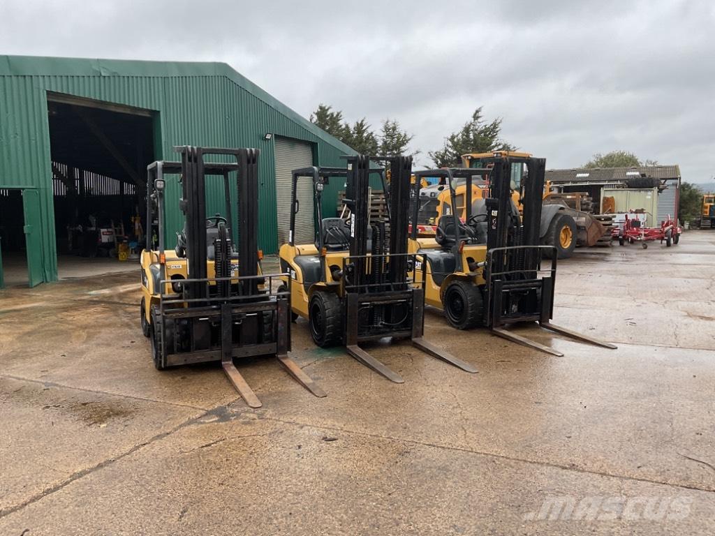 CAT DP30NT Diesel Stapler