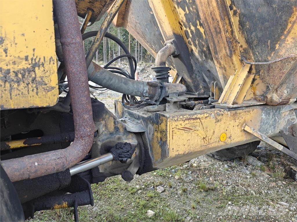 Volvo BM 861 Dumper - Knickgelenk