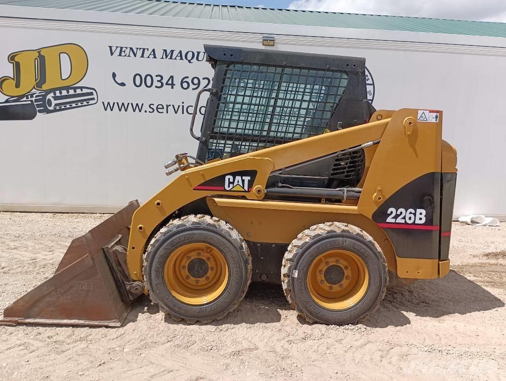 CAT 226 B Kompaktlader