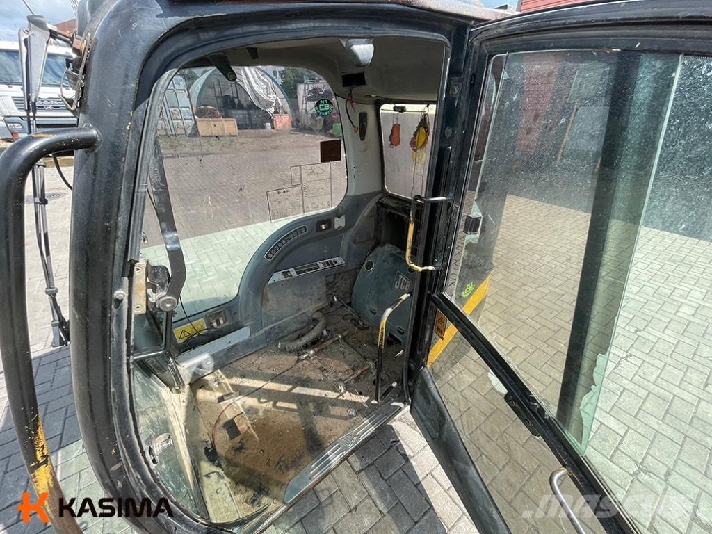 JCB JS130 Cabin Kabinen