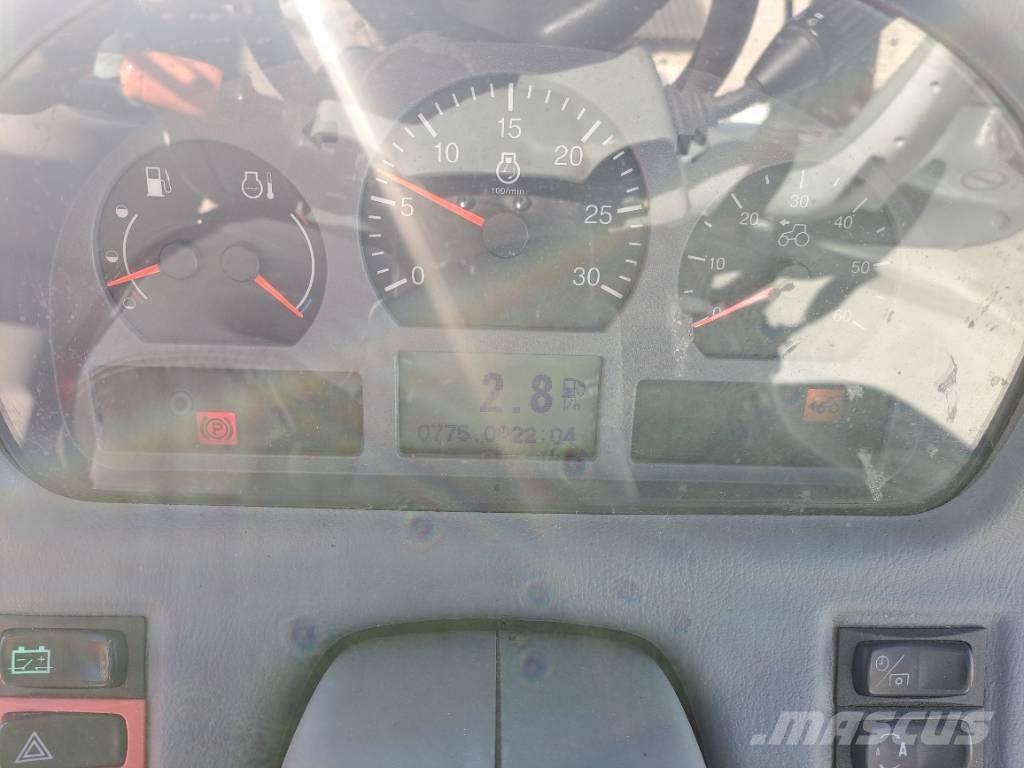 Valtra T 163 EV Traktoren