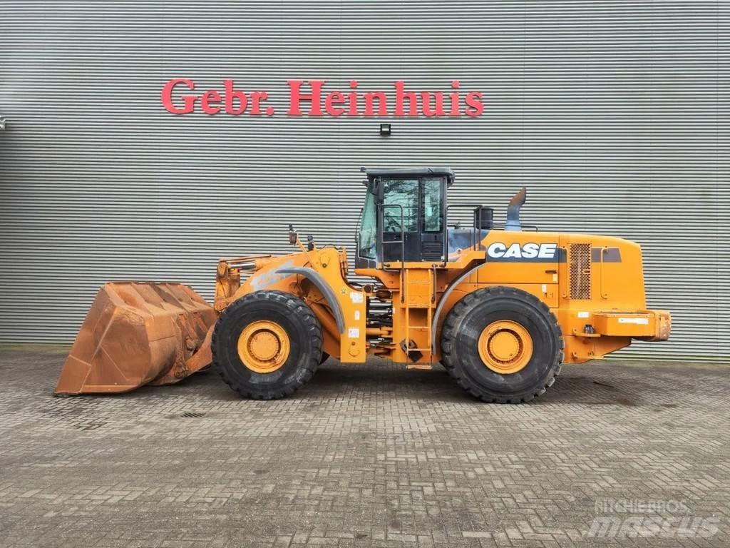 CASE 1221E Radlader