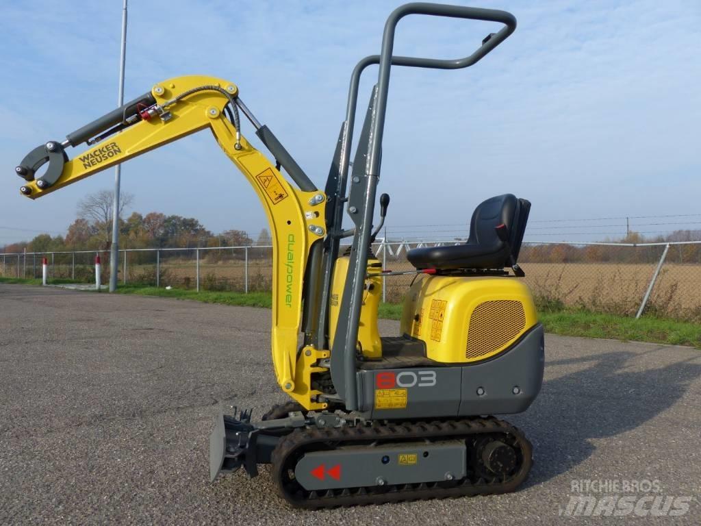 Wacker Neuson 803 Minibagger < 7t
