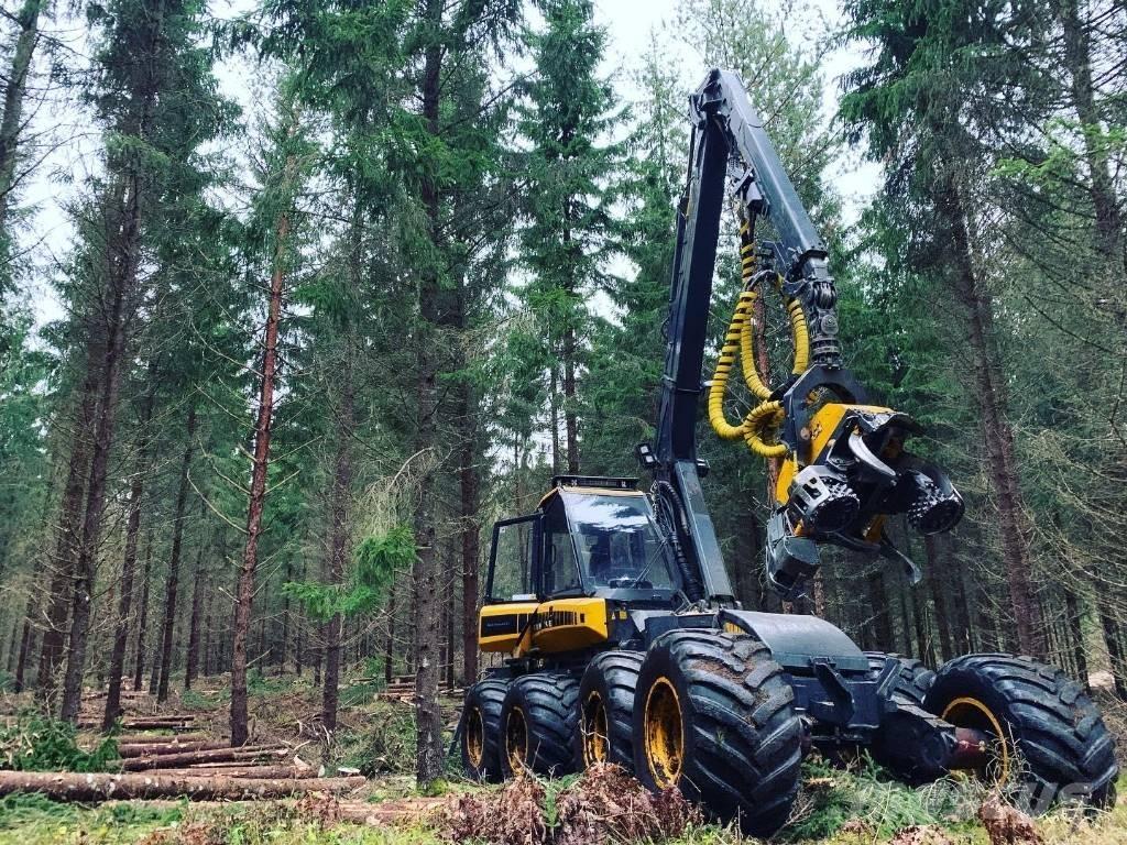 Ponsse Fox Harvester