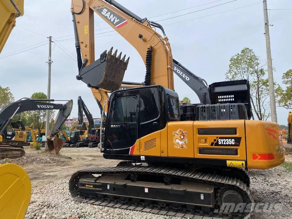 Sany SY 235 C Raupenbagger