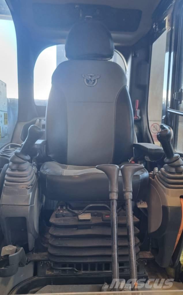 CASE CX 210 D Raupenbagger