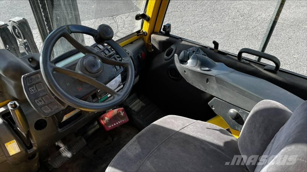 Hyster H 5.5 FT Gas Stapler