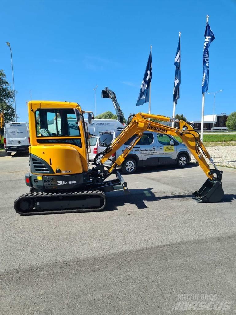 Hyundai R30Z-9AK Minibagger < 7t