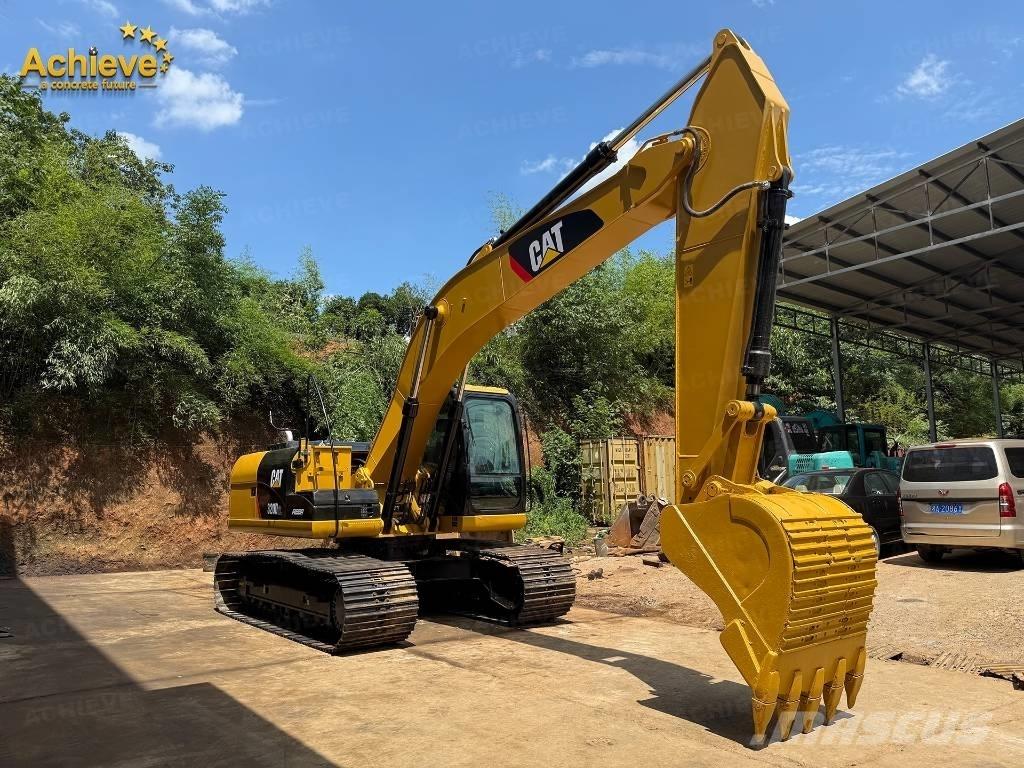 CAT 320 D2L Raupenbagger