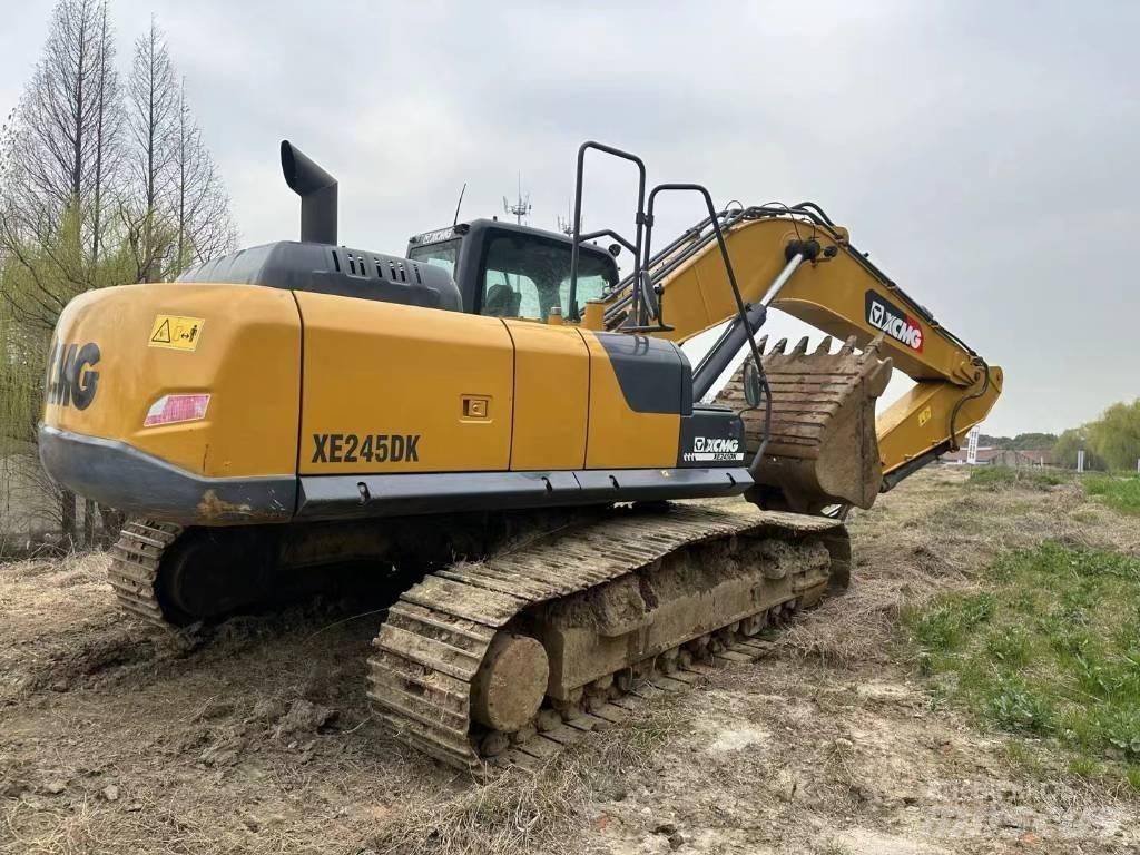 XCMG XE 245 DK Raupenbagger