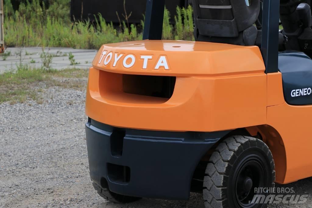 Toyota 7 FD 30 Diesel Stapler
