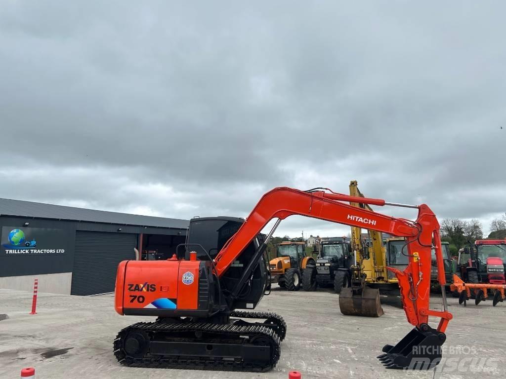 Hitachi Zaxis 70 Midibagger  7t - 12t