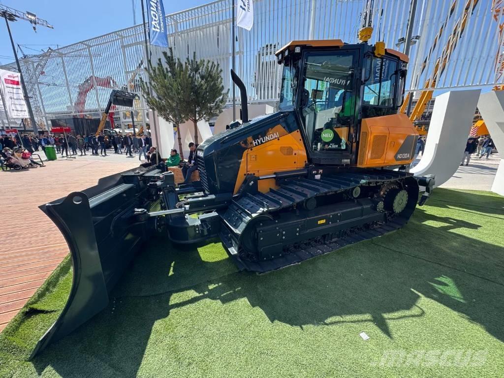 Hyundai HD 130 A Bulldozer
