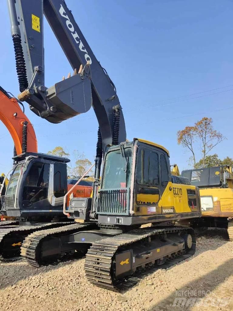 Volvo EC 210 Midibagger  7t - 12t