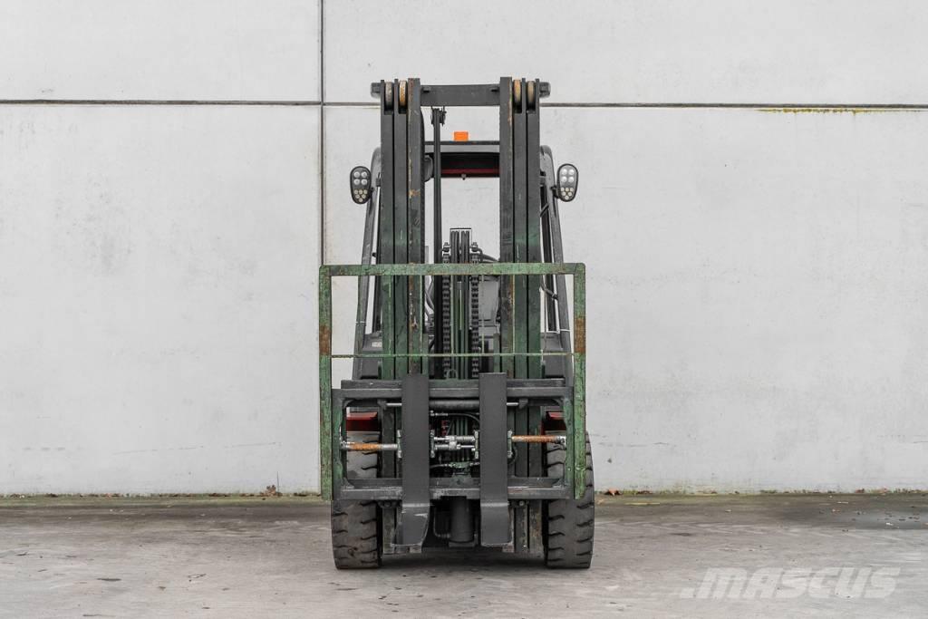 Manitou MI 35 D Diesel Stapler