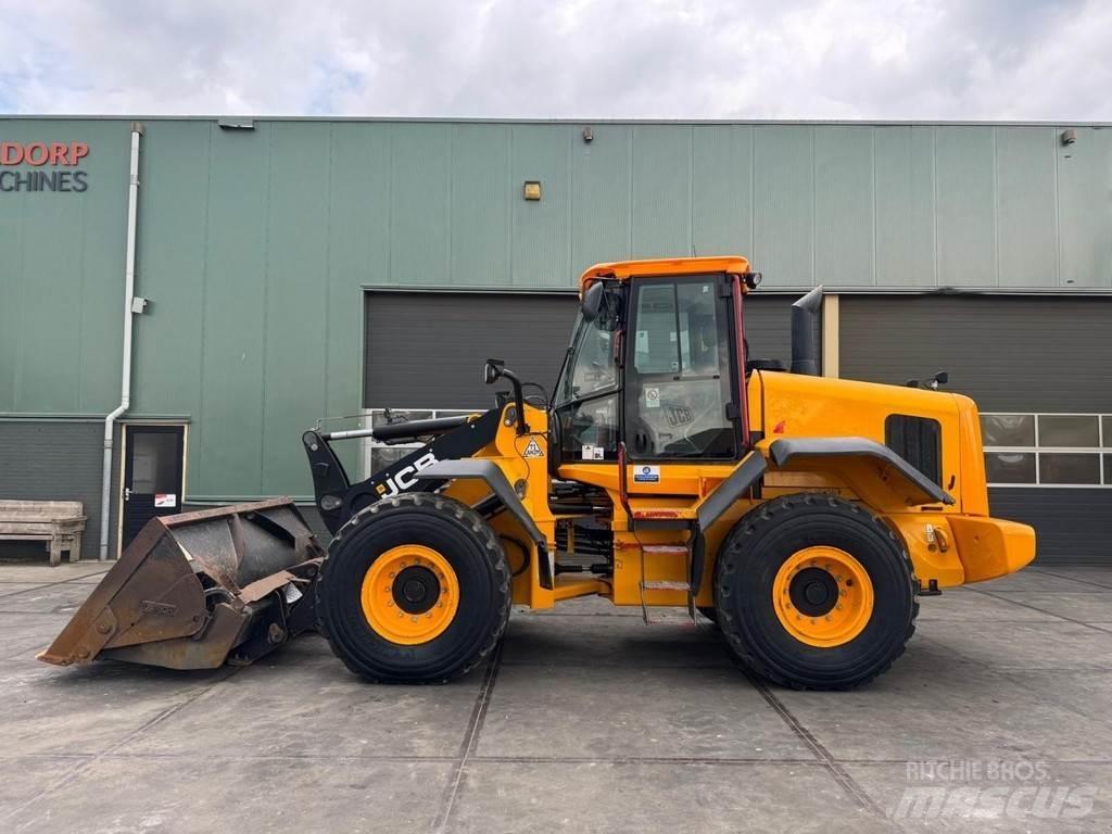 JCB 427 ZX Radlader