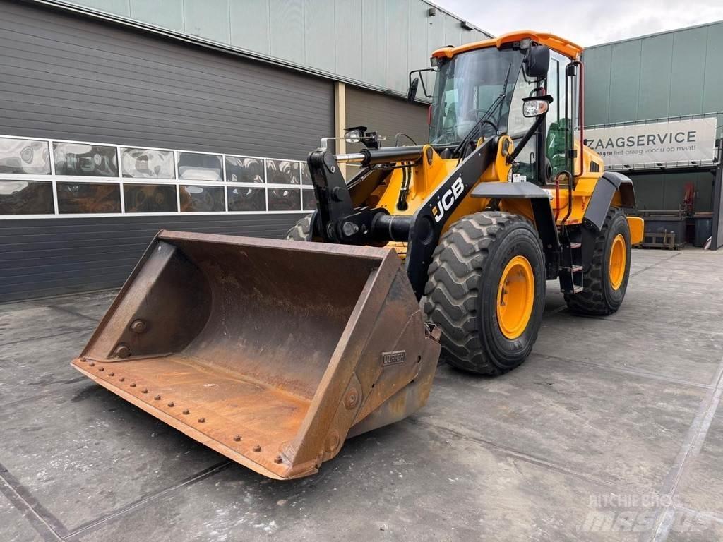 JCB 427 ZX Radlader