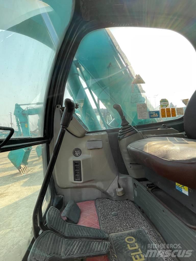 Kobelco 135 SRLC Raupenbagger