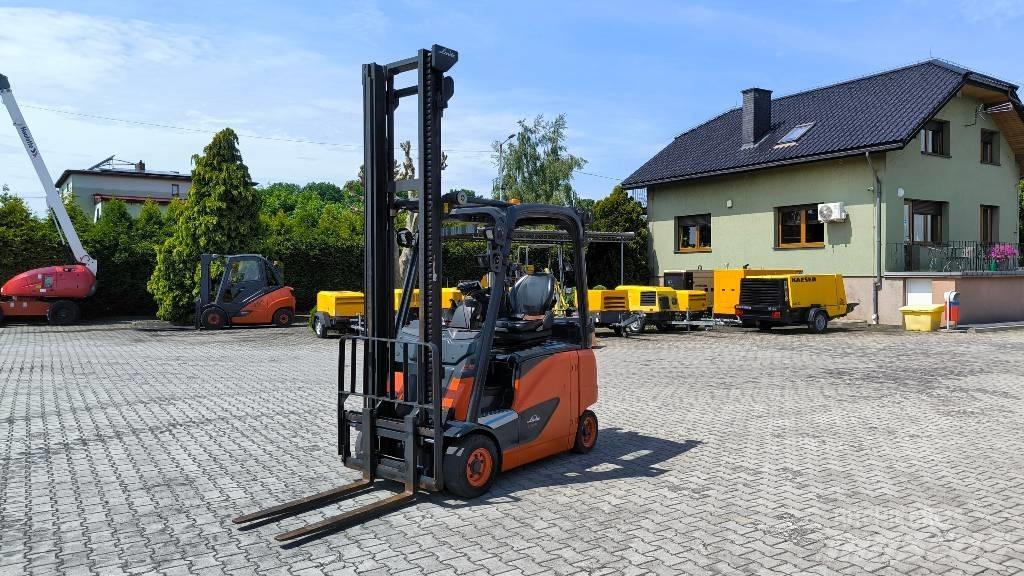 Linde E16-02 Elektro Stapler