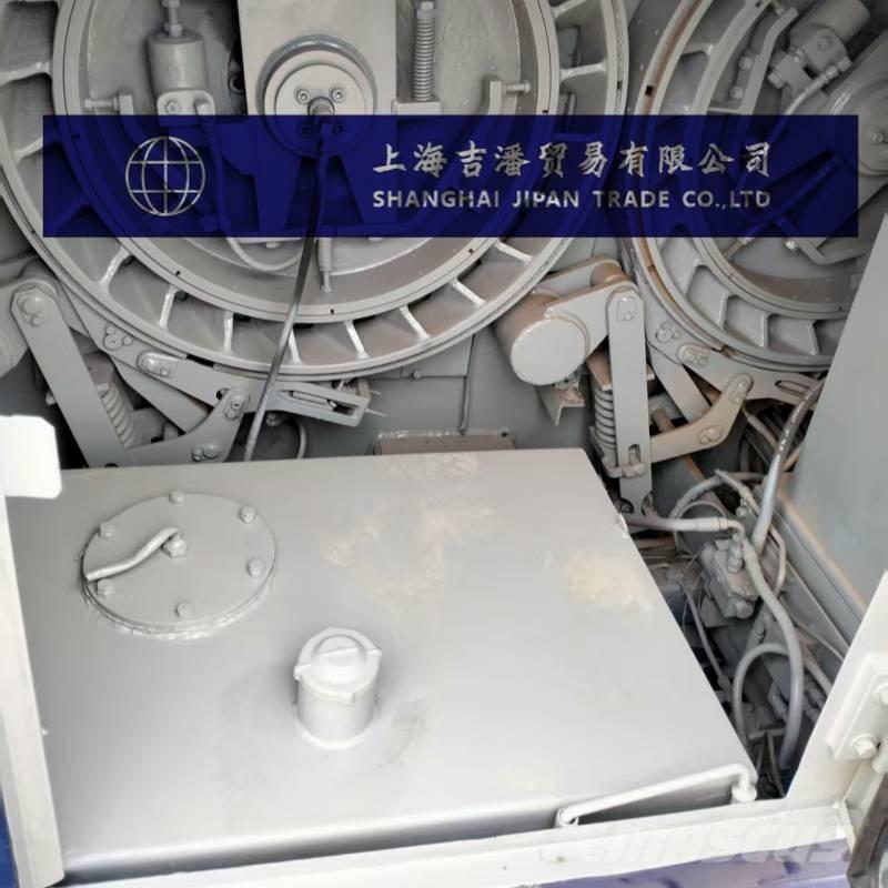 Kobelco 7065 Raupenkrane