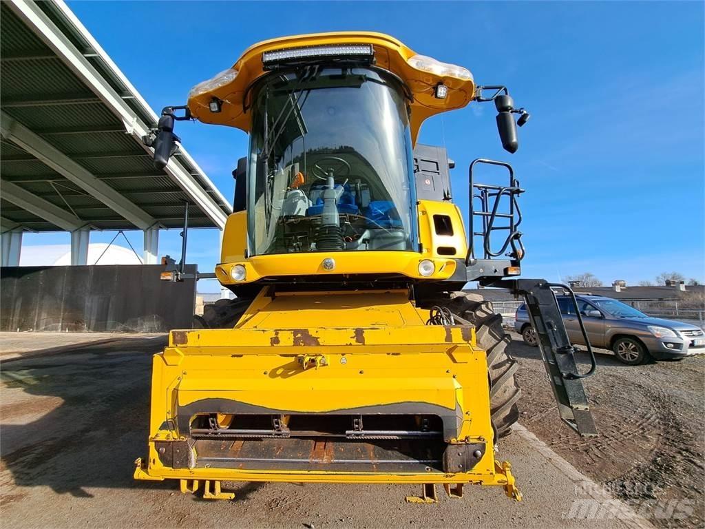 New Holland CX8080 Sonstige Baumaschinen