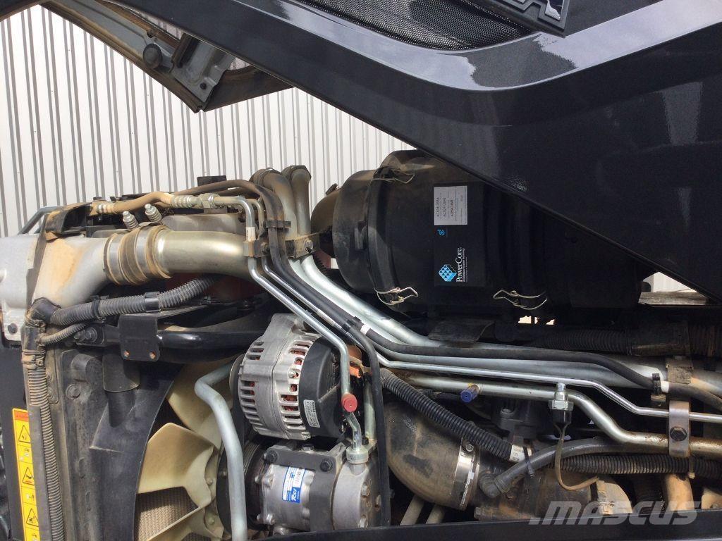 Valtra Q265 Traktoren