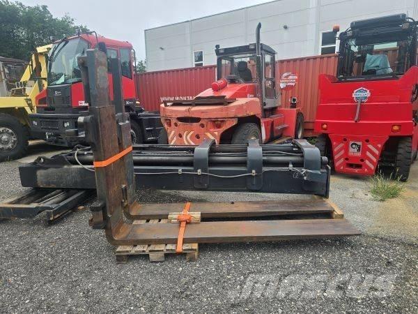 Kalmar DCE120-12 Diesel Stapler