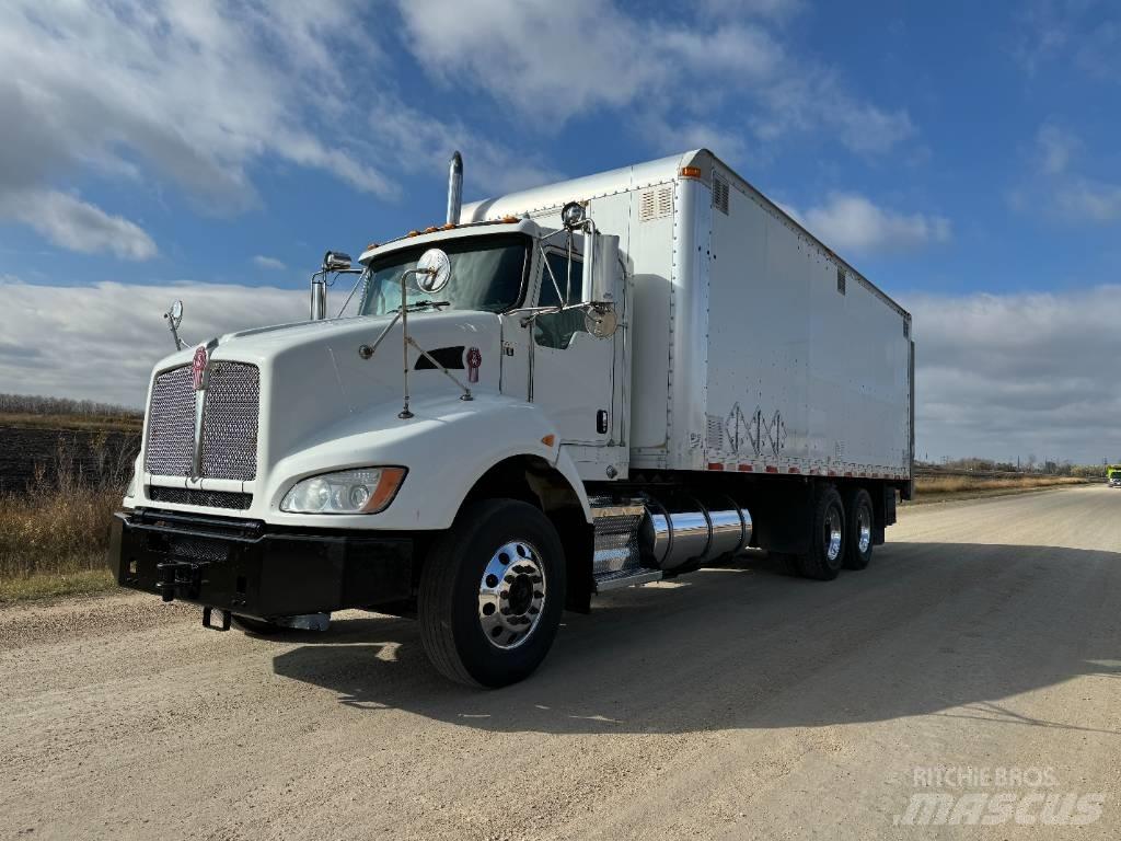 Kenworth T 440 Kastenaufbau