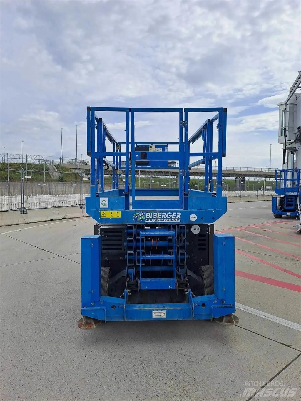 Genie GS 3369 RT Scheren-Arbeitsbühnen