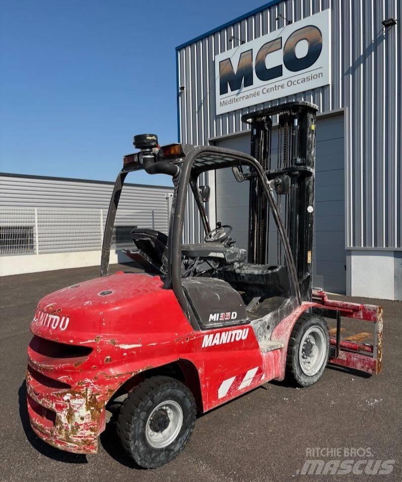 Manitou MI 35 D Diesel Stapler