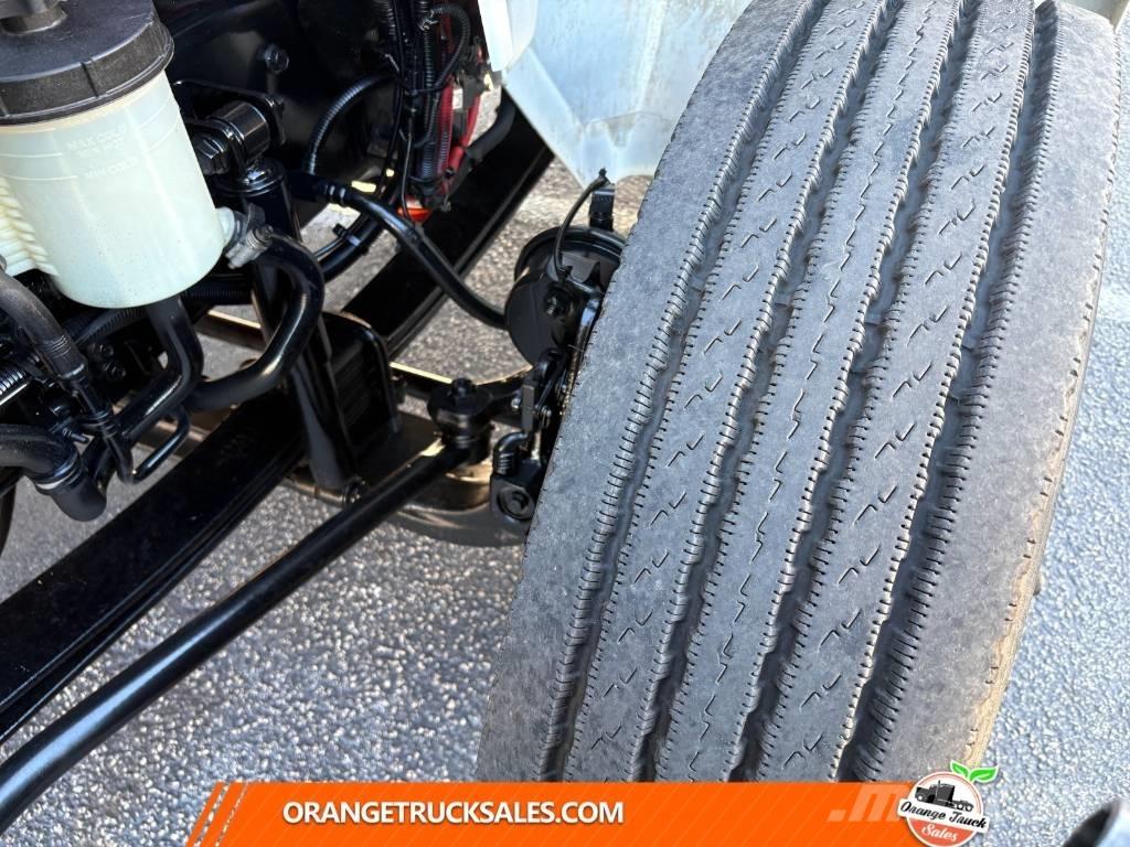 International MV607 Kastenaufbau