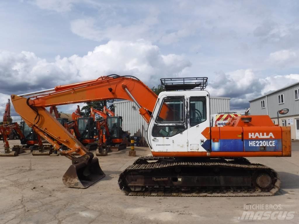 Halla HE220LCE Raupenbagger